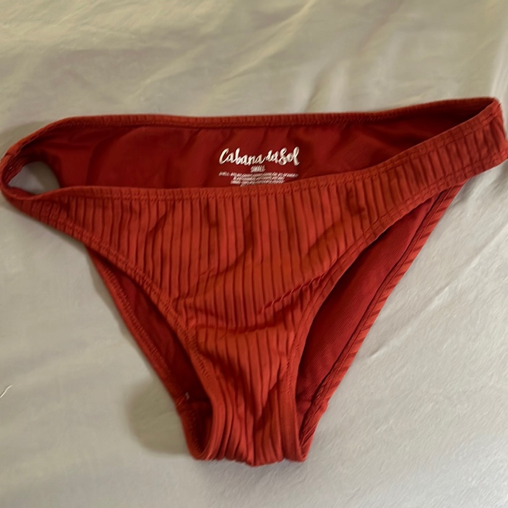 Nwot bikini bottom